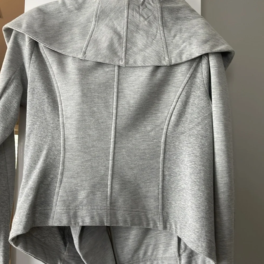 Cropped jacket - Picture 7 of 7